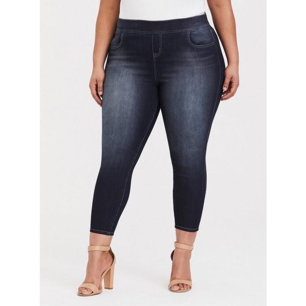 Torrid High Rise Pull on Lean Crop Jeans Size 6X NWT Blue - Picture 9 of 9